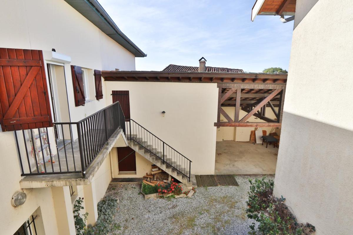 Appartement 1 A 9 Personnes Hagetmau Coeur De Ville エクステリア 写真